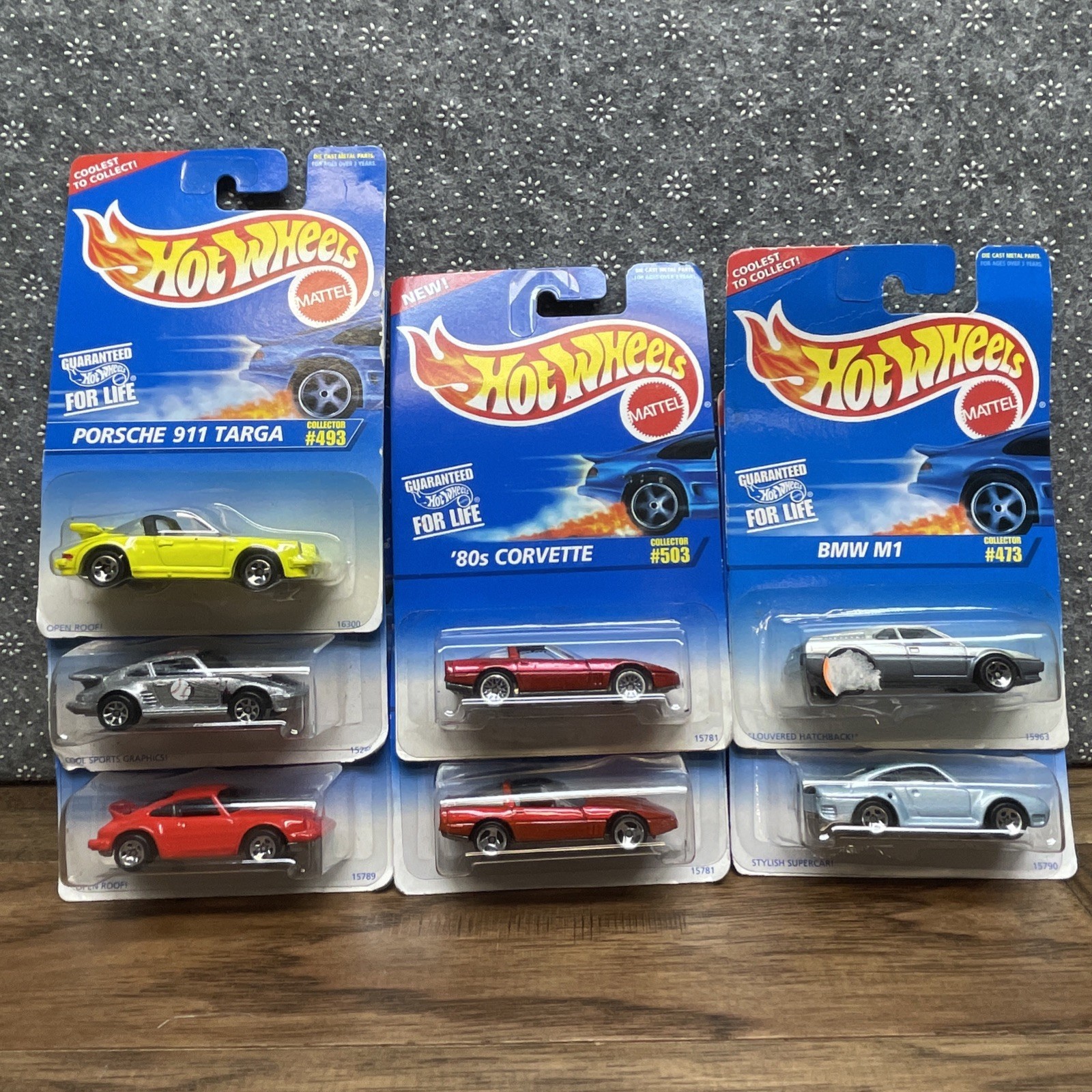 Lot Of Seven 1995 Mattel HotWheels Cars SH - $9.89