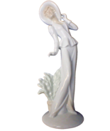 SOPHISTICATED LADY Figurine White - Lladro Style - Porcelain 10&quot; Height - $551.95 MXN