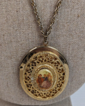 Medallion Locket Courting Couple gold tone Vintage pendant necklace FLAWED - £15.56 GBP