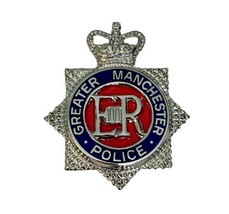 Obsolete Greater Manchester Police Cap Badge Queens Crown Shield Crest UK image 2