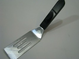 The Pampered Chef Mini Serving Slotted Spatula 2622 Stainless Steel Black Handle - £11.59 GBP