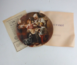 1977 Knowles Norman Rockwell "The Toy Maker" Collector's Plate #7194B With COA - £11.58 GBP