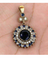 2.50Ct Coupe Ronde Saphir Bleu Femmes Pendentif Sans Chaîne 14K or Jaune... - $63.45 CAD