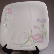 Toyo China Plate Made In Japan Square MISTY Pattern Flowers Big Pretty P... - £4.27 GBP