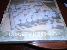 Glass Chess Set Frosted Clear Driftstone Pueblo Inc In Box - $279.59 MXN