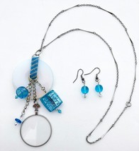 Donut Necklace Pendant and Earrings Beaded Optometrist Glass Teal Blue White 22&quot; - £15.81 GBP