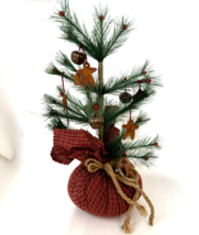 Feather silky Christmas Tree Decorated Red berries Tabletop 15&quot; Vintage - £77.85 GBP