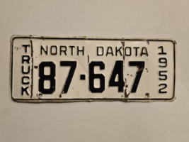 1952 North Dakota Truck License Plate 87-647 ND ‘52 White and Black Auto... - £19.73 GBP