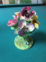 Crown Staffordshire Bouquet Ceramic Flowers 5&quot; [a3] - $2,317.65 MXN
