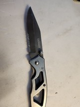 Gerber Paraframe I Silver Pocket Knife Combo Edge - Great condition! - £14.40 GBP