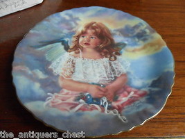 Sandra Kuck &quot;Angel of Sharing&quot; collector plate in original box[am3] - £35.61 GBP