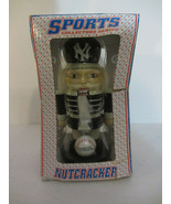 New York Yankees Nutcracker Collectible Sports Collectors Series 9&quot; - £7.96 GBP