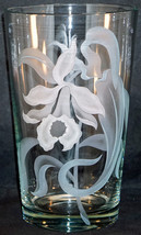 Stunning Vase w/ Etched Bearded Iris Flower Artist Signed Fran (Unsure last name - £55.15 GBP