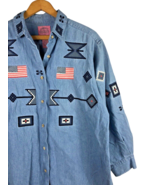Embroidered Denim Shirt Size 10 Medium Womens Patches American Flag Vintage - $54.82 CAD