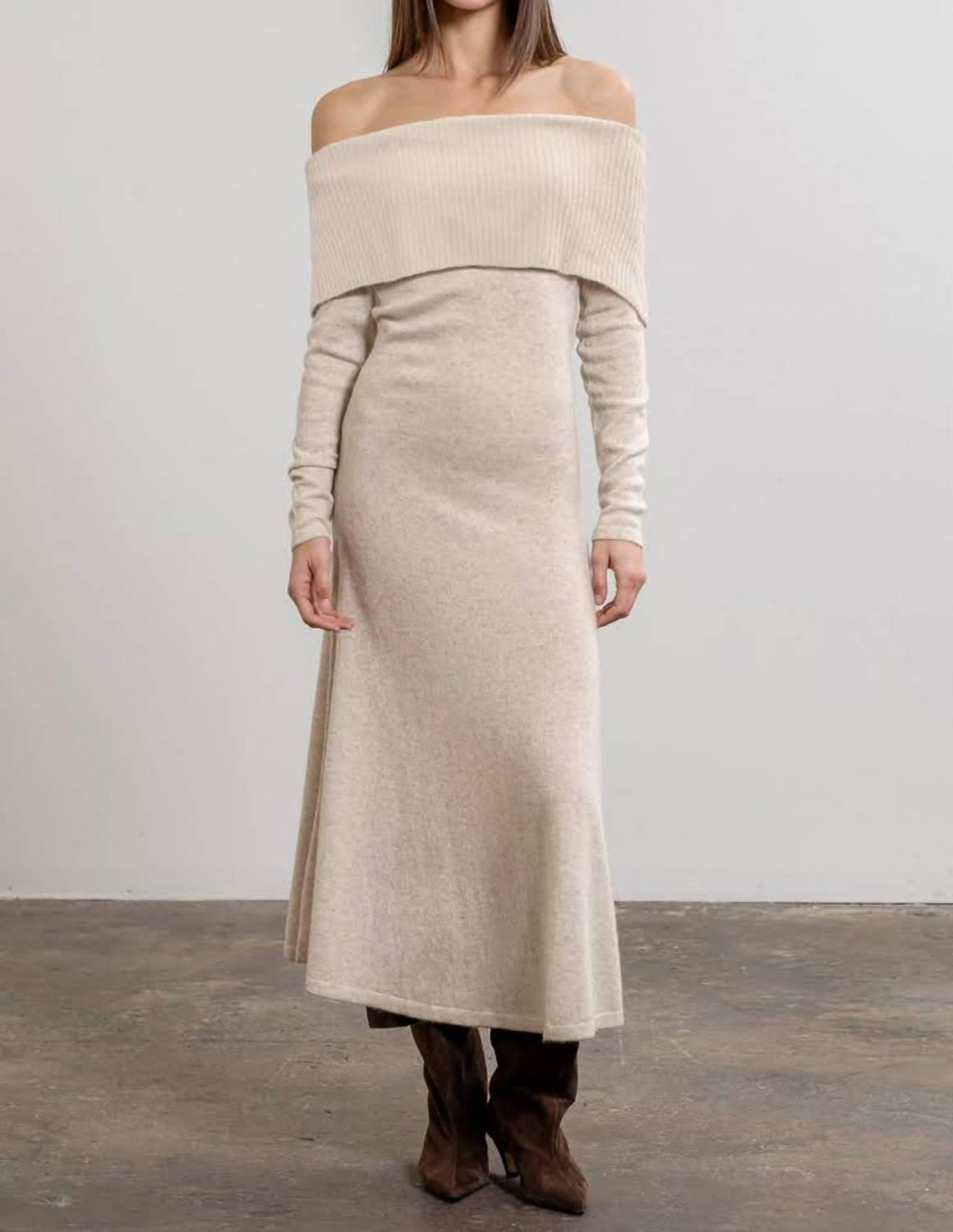 Moon River Off The Shoulder Sweater Midi Dress Size L - $54.45