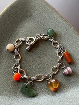 Silvertone Chain w Various Shaped Carved Stone Charms Bracelet – 7 inches long – - £11.93 GBP