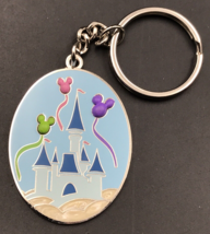 Disney Celebrate Cinderella&#39;s Castle &amp; Balloons Keychain Bag Charm Disneyland - £9.74 GBP