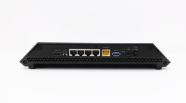 Netgear Nighthawk X6 AC3200 4-Port Gigabit Wireless AC Router (R8000) image 6