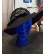 Betmar Of New York Women&#39;s Hat-Brown Wool 100% Wool Black With Flower Bo... - $806.70 MXN
