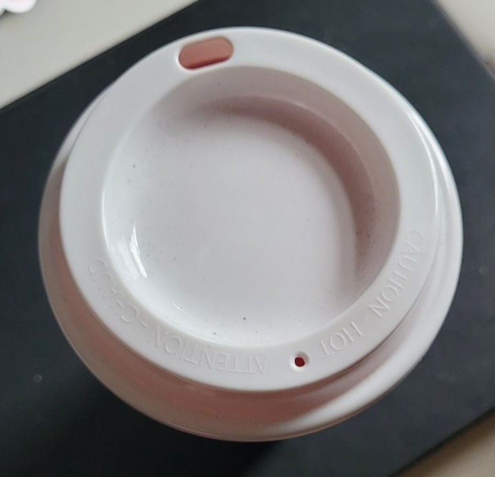 Collectible Reuseable Starbucks  Lid Red Holiday Coffee Hot Tea Travel Cup Item image 2