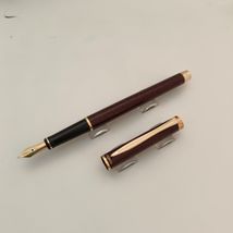Pelikan Classic P381 Maroon Lacquer Gold Trim Fountain Pen - $197.42