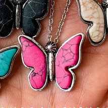 Butterfly Stone Pendant Western Choker Necklace Fuchsia Hot Pink - £17.20 GBP