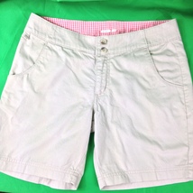 Columbia PFG Women&#39;s Shorts Beige Fishing Outdoor Size 8 - $7.00