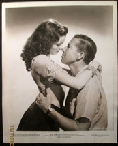 GENE TIERNEY: (ORIG,VINTAGE 1940,S PHOTO,RARE CANDID,PHOTO) CLASSIC - $123.75