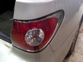 Passenger Tail Light Quarter Panel Mounted Fits 02-03 LEXUS ES300 103937514 - $72.88