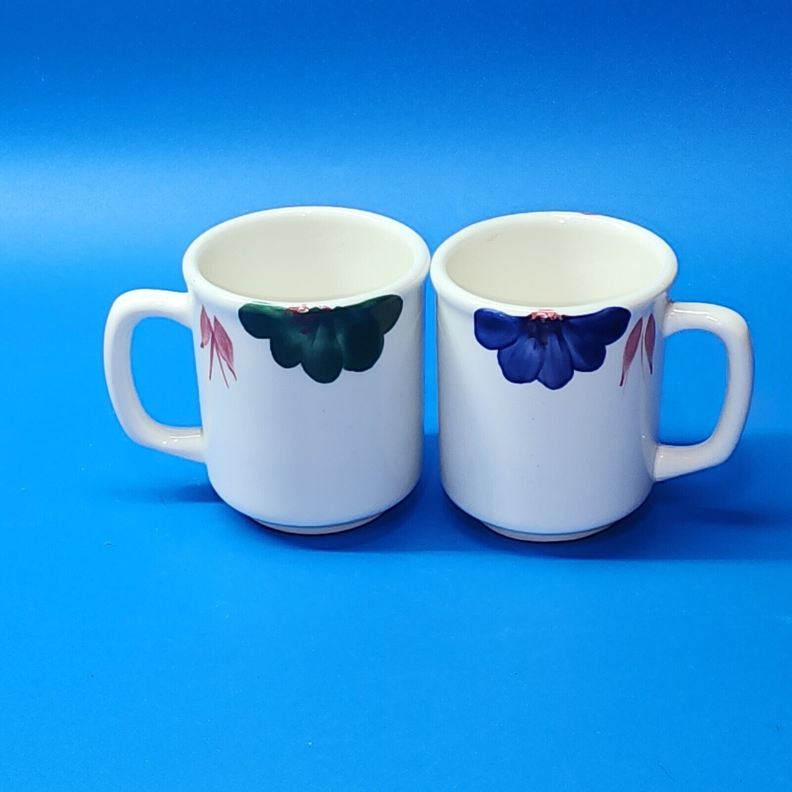 Primary image for Vintage ROMA ITALY Coffee Tea Cups Mugs - Handmade & Hand Painted - Pair Of 2