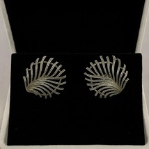 Vintage Lisner Clip-On Earrings Silver Tone Openwork Leaf Palm Frond Design - €27,44 EUR