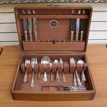 Towle &quot;French Provincial&quot; Sterling Silver Flatware Set of 41  in Sterling Silver - £1,499.42 GBP