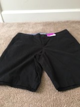  Merona Women&#39;s Black Casual Shorts Zip &amp; Button Pockets 9&quot; Size 8 - $29.10
