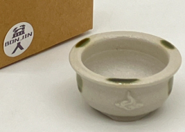 Seto Ware Miniature Bonsai Pot Planter White &amp; Dots with Ridge Bonjin Japan - £40.65 GBP