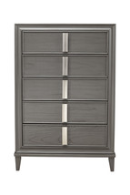 38" Gray Solid Wood Five Drawer Chest - $13,065.01 MXN