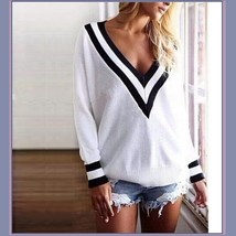   Loose Long Sleeved Knitted Pullover Stripe Edge Deep V Neckline White Sweater 