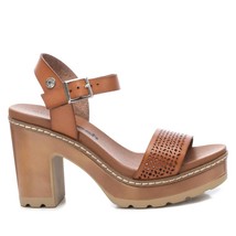 Xti women&#39;s casual heeled platform sandals in Camel - £75.70 GBP