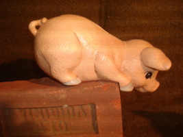 Piggy sitting on the edge - £9.50 GBP