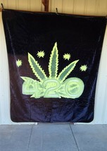 Marijuana Leaf 420 Weed Cannabis Pot Queen Size Blanket Bedspread - £43.64 GBP