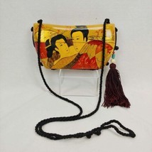 Beautiful Vintage Rafael Sanchez Gold Clutch Wood Carved Japanese Couple - $281.15