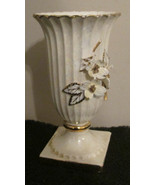 antique NORCREST porcelain vase Marked GD-3 Applied flowers - $242.22 MXN