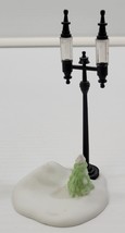 *R) Department 56 Heritage Village "Lamplighter" Lamppost Replacement Christmas - £4.72 GBP