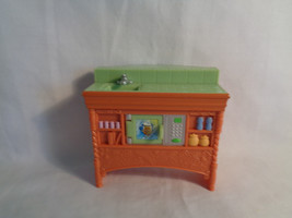 2004 Loving Family Kitchen Island Snack Bar with Sink &amp; Microwave  - £6.14 GBP