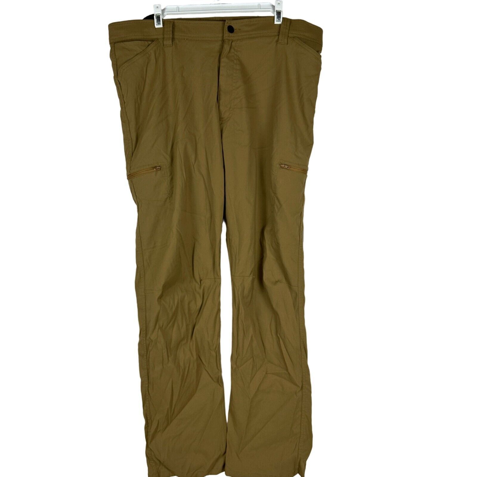 Wrangler Men&#39;s Nylon/Spandex Cargo Pants 38x30 Tan - $23.03