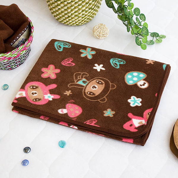 [Brown Dancing Bear]Fleece Throw Blanket In A String Bag