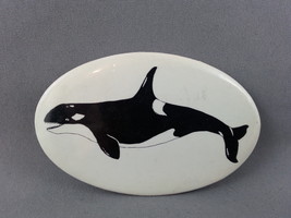Older Vancouver Aquarium Pin - Featuring a Killer Whale - Stunning Grpahic - £9.43 GBP