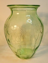 Anchor Hocking Cameo Ballerina Green Uranium 8&quot; Vase - £52.35 GBP