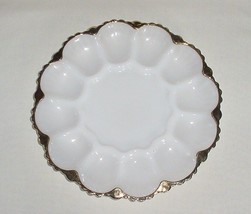 Gorgeous Vintage Milk Glass &amp; Gold Oyster Serving Plate Platter Great Detail - £13.54 GBP