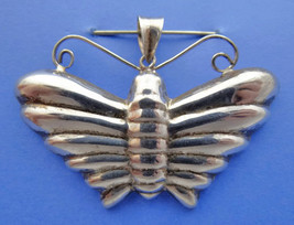 Vintage Sterling Silver Repousse Butterfly Pendant, 10g - £30.20 GBP