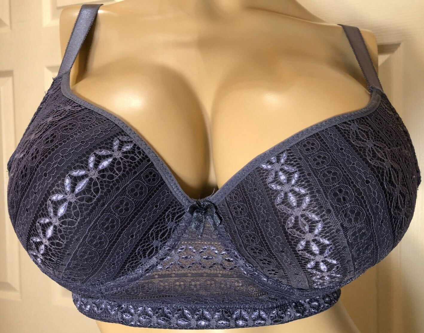 Paramour 38D Lined P5413 Underwire Lace 38 D Bra - $6.93